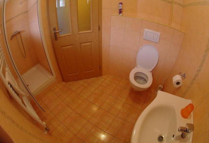 스탠다드 트리플 룸, Penzion Hradební