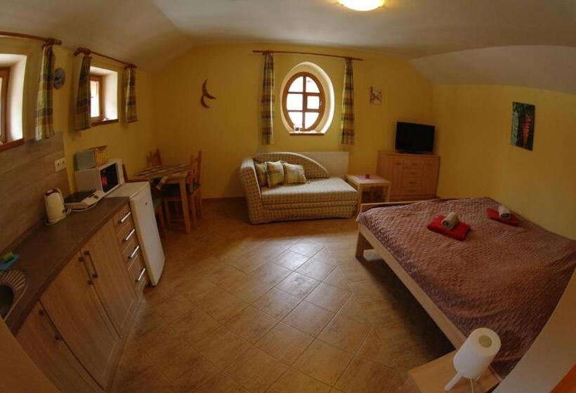 スタンダードトリプルルーム, Penzion Hradební