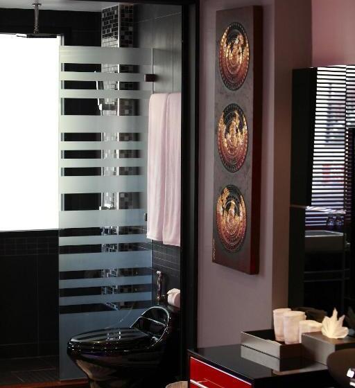 エクゼクティブスイート, Absolute Bangla Suites