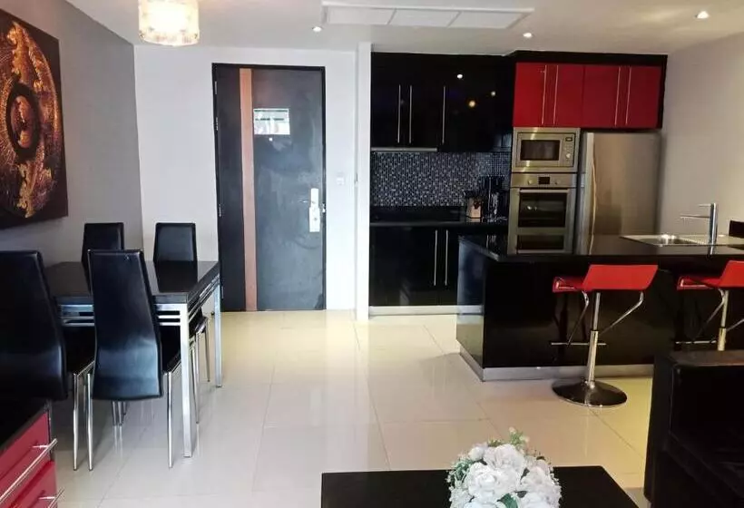 سوئیت پنت هاوس, Absolute Bangla Suites
