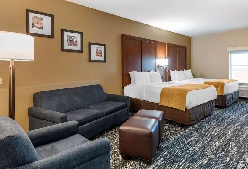 スイート, Comfort Suites West Memphis I40 I55