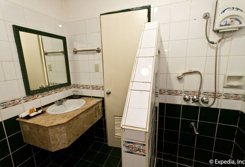 高级大房间, Crown Regency Residences Cebu