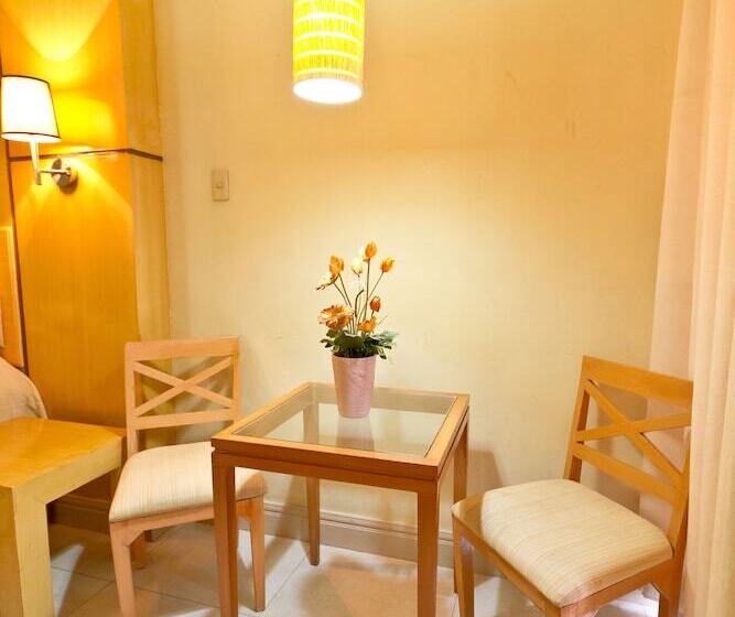 Quarto Superior, Crown Regency Residences   Cebu