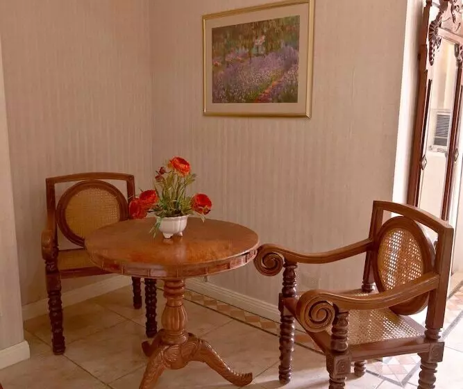 ジュニアスイート, Crown Regency Residences Cebu