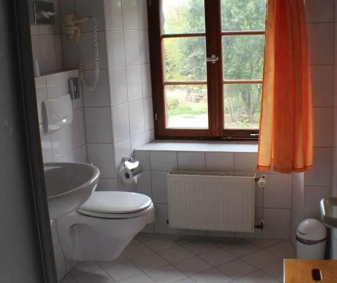 Standard-huone, Das Landhaus