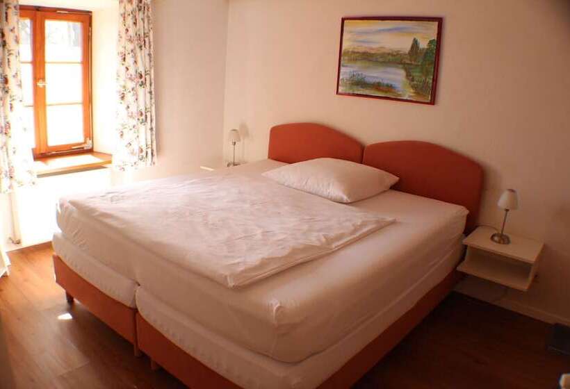 חדר סטנדרט, Das Landhaus