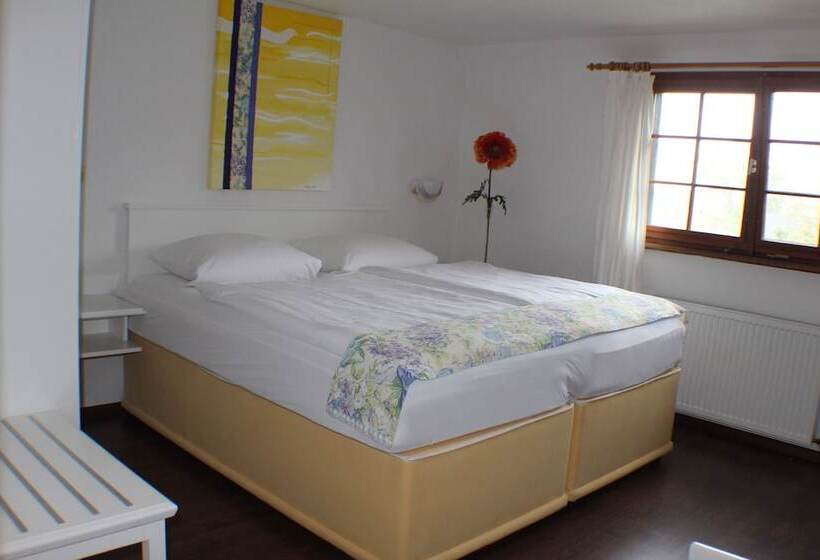 חדר סטנדרט, Das Landhaus