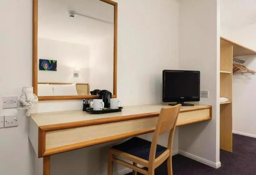 اتاق استاندارد, Days Inn Bridgend Cardiff