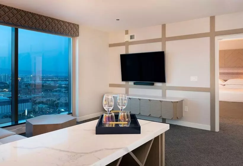 سوییت, Hilton Grand Vacations Club Elara Center Strip Las Vegas