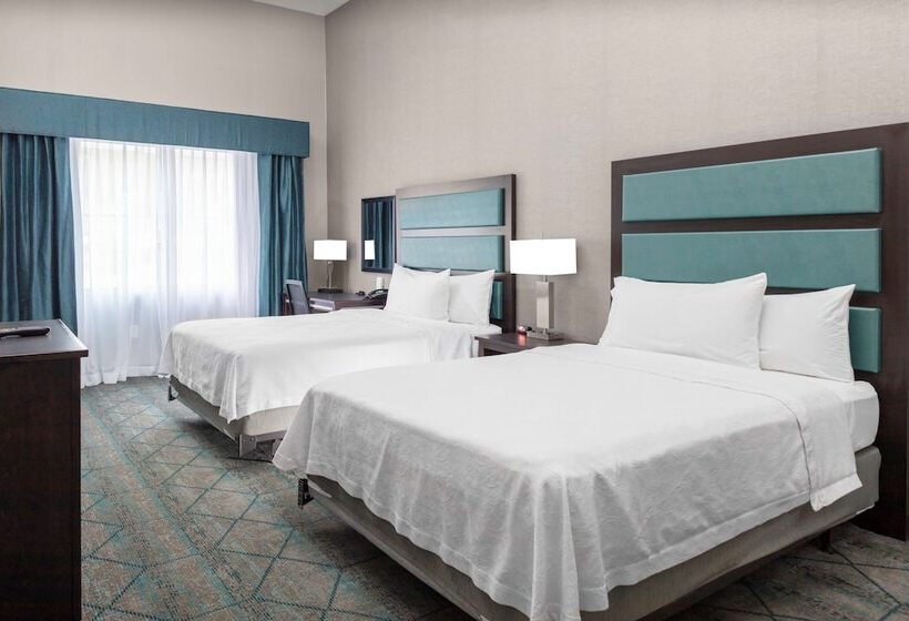 Люкс с Балконом, Homewood Suites By Hilton Phoenix Airport South