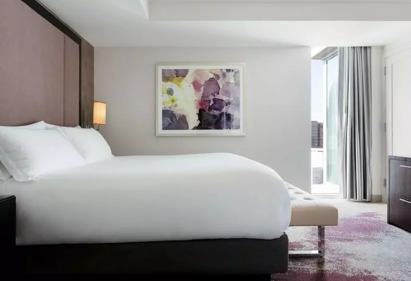 デラックスルーム, Loews Atlanta