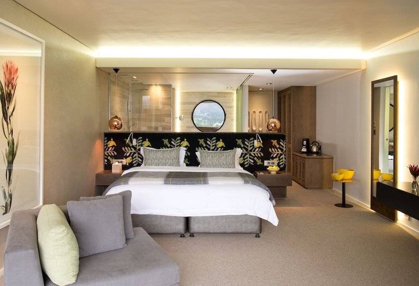 Quarto Estandar, Mont Rochelle