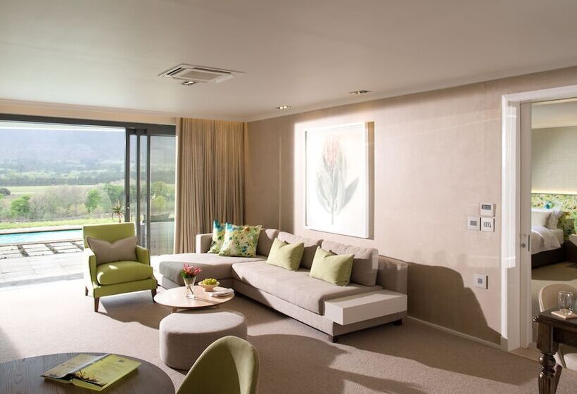 Suíte, Mont Rochelle