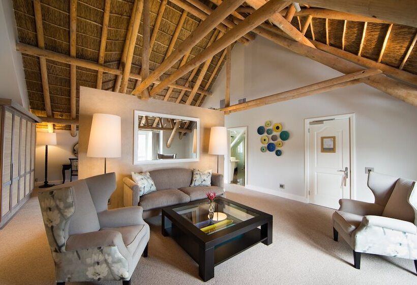 Suíte, Mont Rochelle