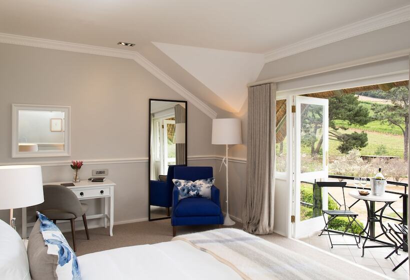 Quarto Estandar, Mont Rochelle