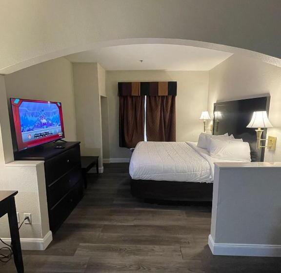 Deluxe Suite King Bed, Quality Inn And Suites Lafayette