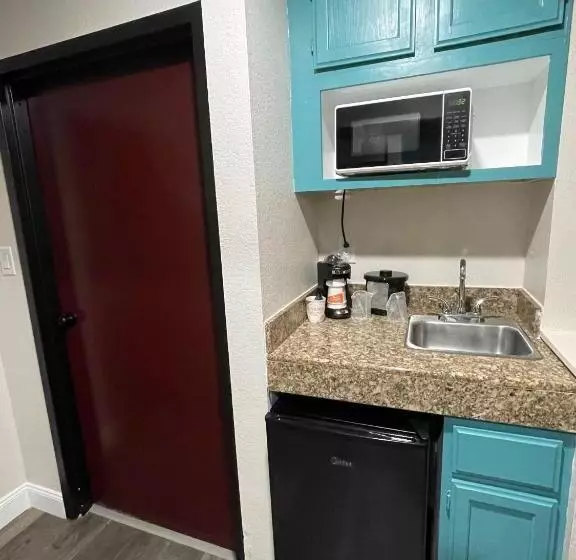 اتاق استاندارد برای معلولان, Quality Inn And Suites Lafayette