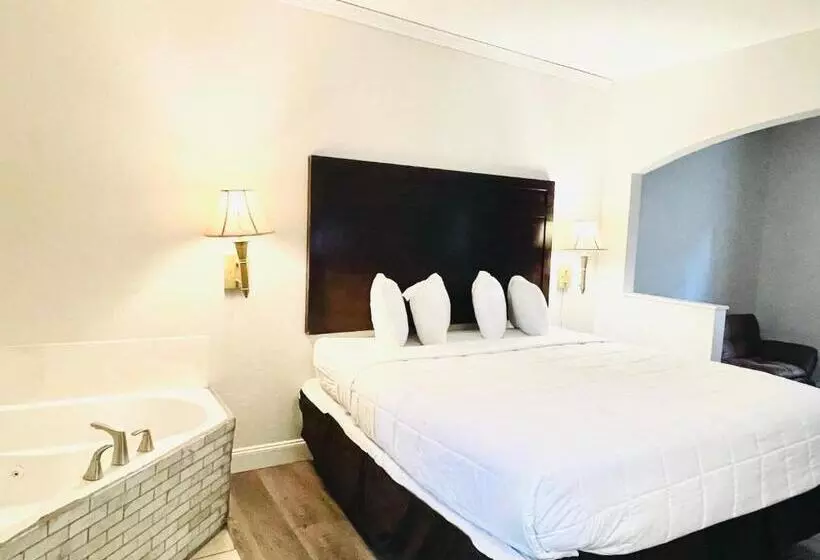 سوییت اجرایی, Quality Inn And Suites Lafayette