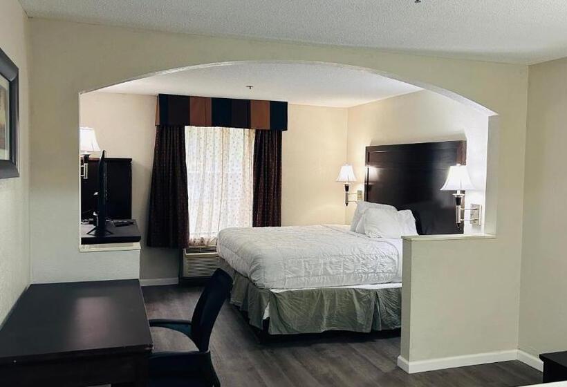 디럭스 스위트 킹 침대, Quality Inn And Suites Lafayette