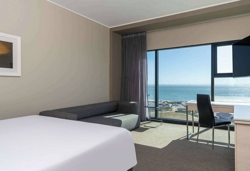 חדר פרמיום נוף לים, Radisson Blu Hotel, Port Elizabeth