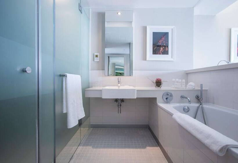 חדר סופריור נוף לים, Radisson Blu Hotel, Port Elizabeth