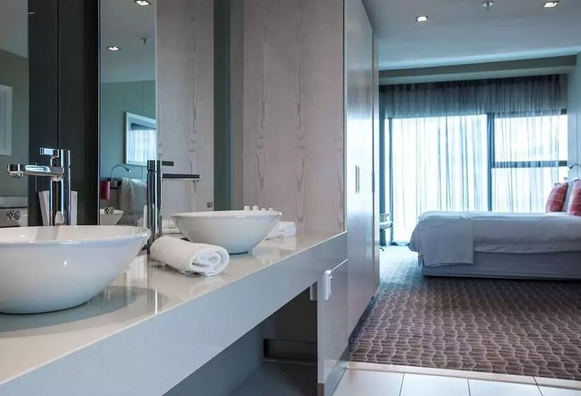 Sviitti Merinäkymä, Radisson Blu Hotel, Port Elizabeth