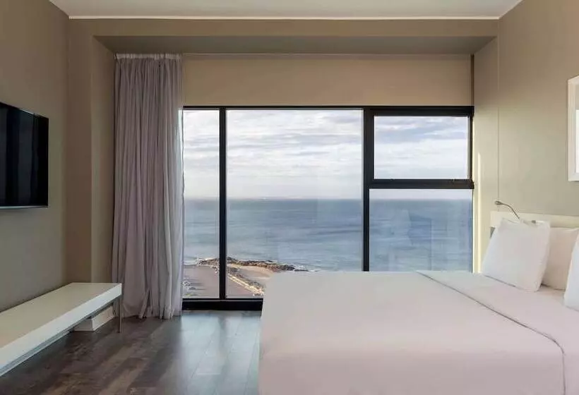 Sviitti Merinäkymä, Radisson Blu Hotel, Port Elizabeth