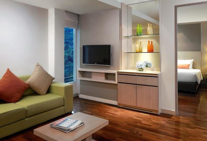 سوئیت 2 خوابه, Signature Pattaya