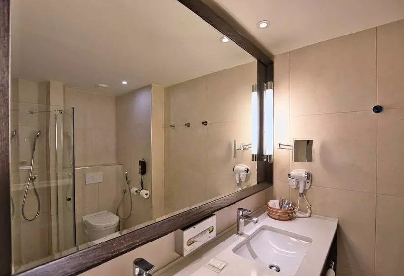 Chambre Confort Vue Mer, Terrou bi