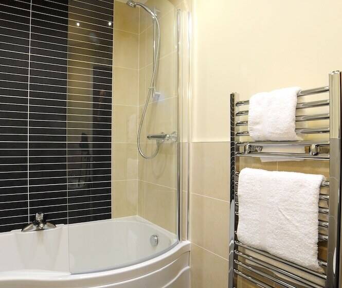 Студия Стандарт, The Craibstone Suites