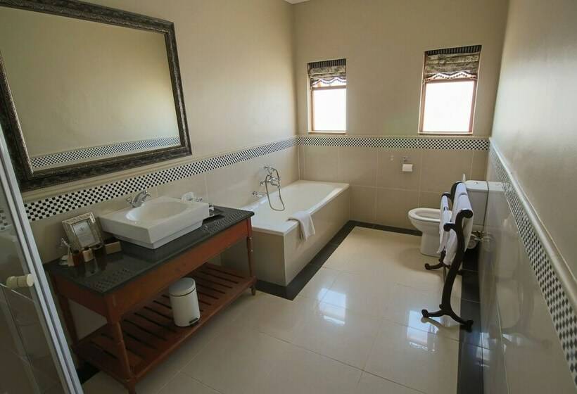 スーペリアールーム, The Victorian 1906