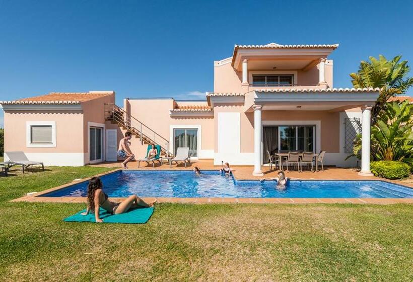 ویلای 3 خوابه با استخر, Vale Da Lapa Village Resort