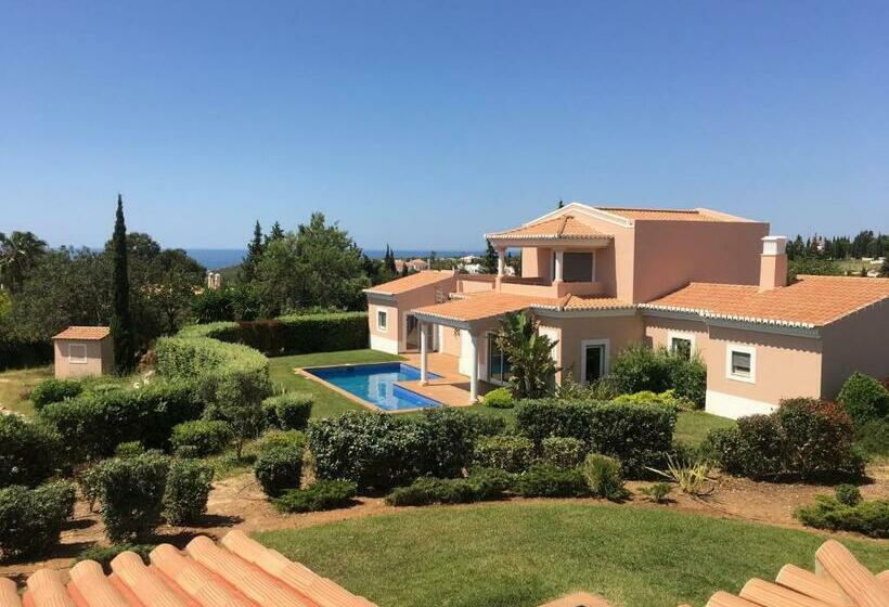 Вилла 3 Спальни с Бассейном, Vale Da Lapa Village Resort
