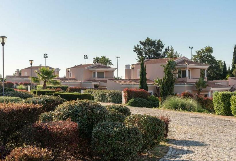 Вилла 3 Спальни с Бассейном, Vale Da Lapa Village Resort