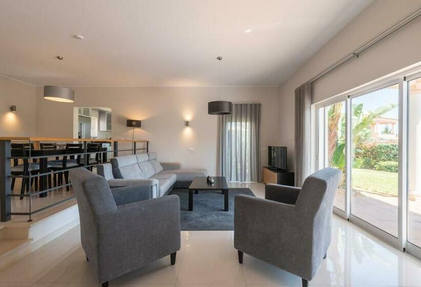 ویلای 3 خوابه با استخر, Vale Da Lapa Village Resort