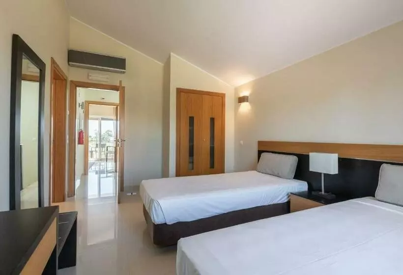 ویلای 2 خوابه, Vale Da Lapa Village Resort