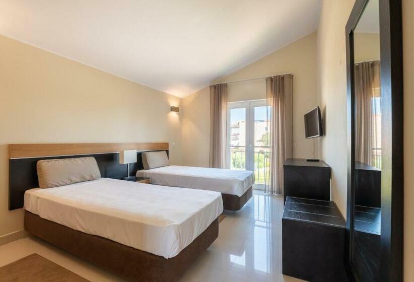 ویلای 2 خوابه, Vale Da Lapa Village Resort