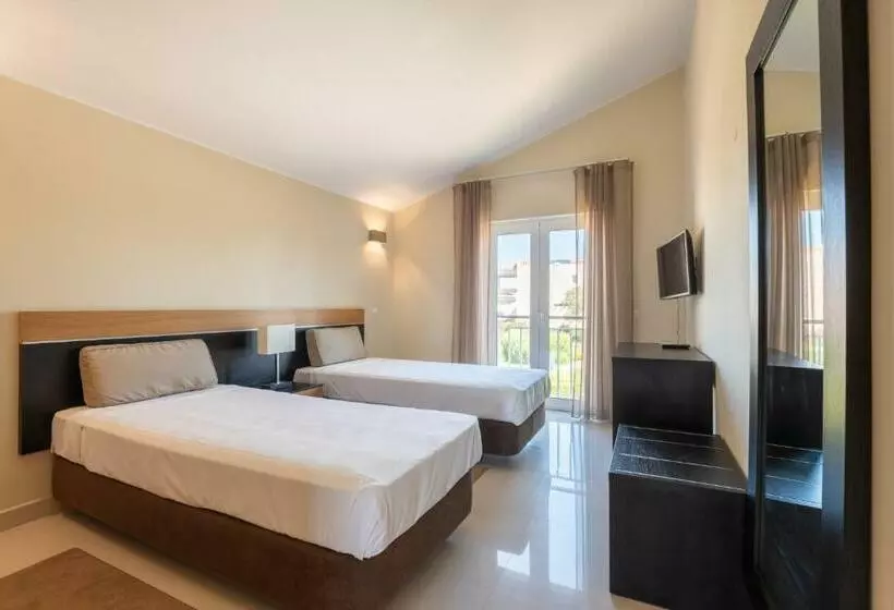 ویلای 2 خوابه, Vale Da Lapa Village Resort