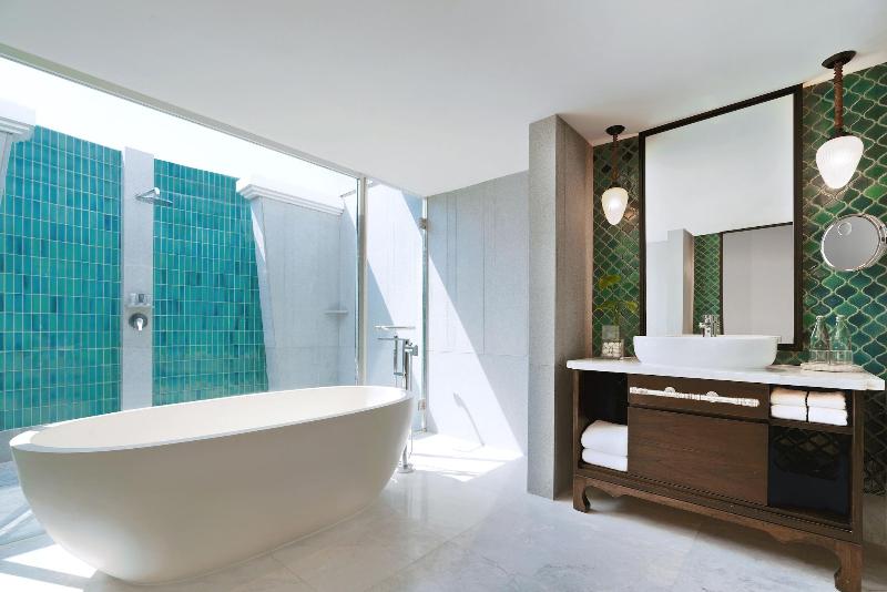 סוויטת אקזקיוטיב, עם מיטת קינג, Jw Marriott Khao Lak Resort And Spa