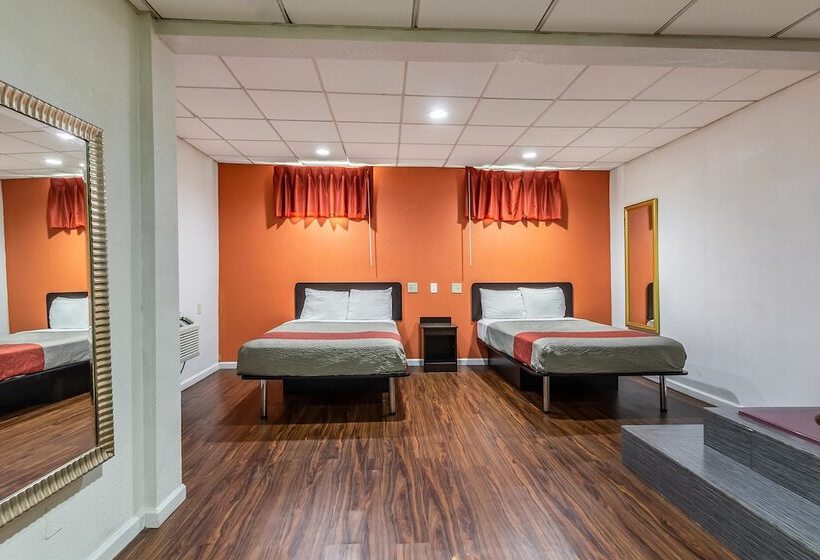 带2个双人床的标准工作室, Motel 6 Elizabeth, Nj Newark Liberty Intl Airport