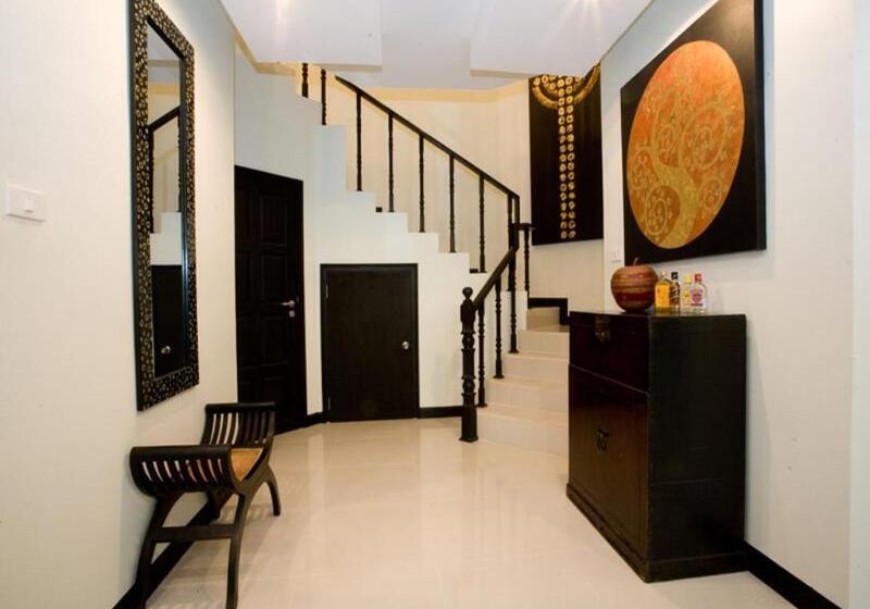 فيلا 3 غرف نوم مزودة بحمام سباحة, Palm Grove Resort, Pattaya