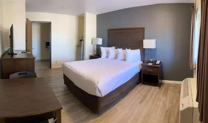اتاق استاندارد با تخت بزرگ, Surestay Hotel By Best Western Williams