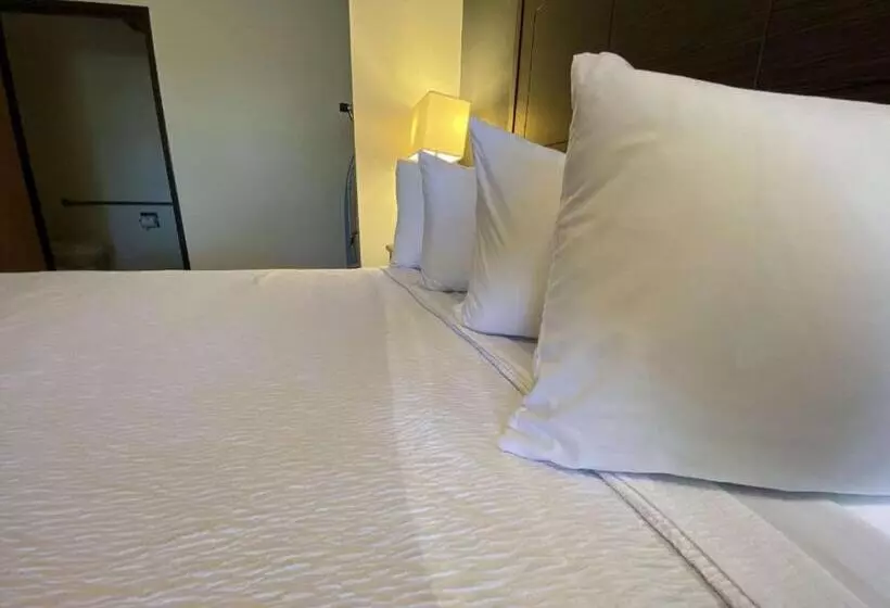 اتاق استاندارد با تخت بزرگ, Surestay Hotel By Best Western Williams