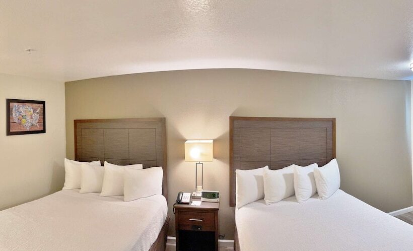 חדר סטנדרט שתי מיטות זוגיות, Surestay Hotel By Best Western Williams