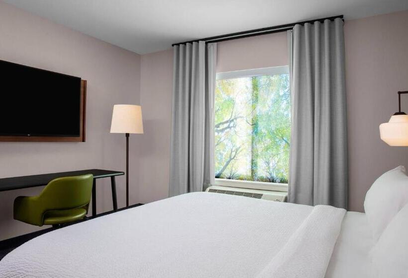 Номер Стандарт Кровать Кинг Адаптированный для Инвалидов, Fairfield By Marriott Inn & Suites Lebanon Near Expo Center