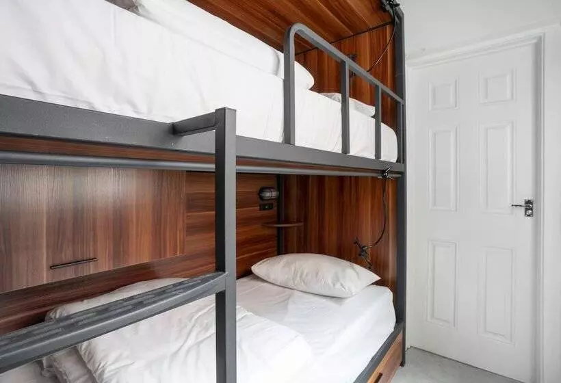 تختخواب در اتاق مشترک, Ph Hostel Liverpool