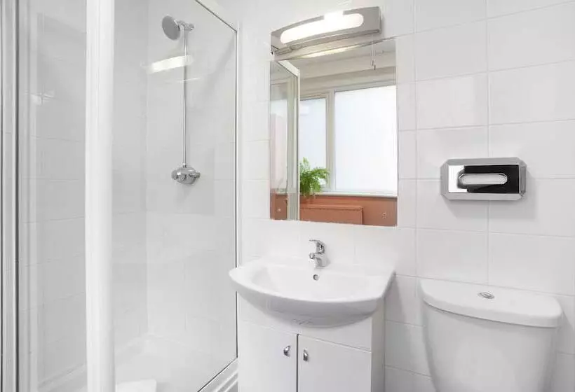 تختخواب در اتاق مشترک, Ph Hostel Liverpool