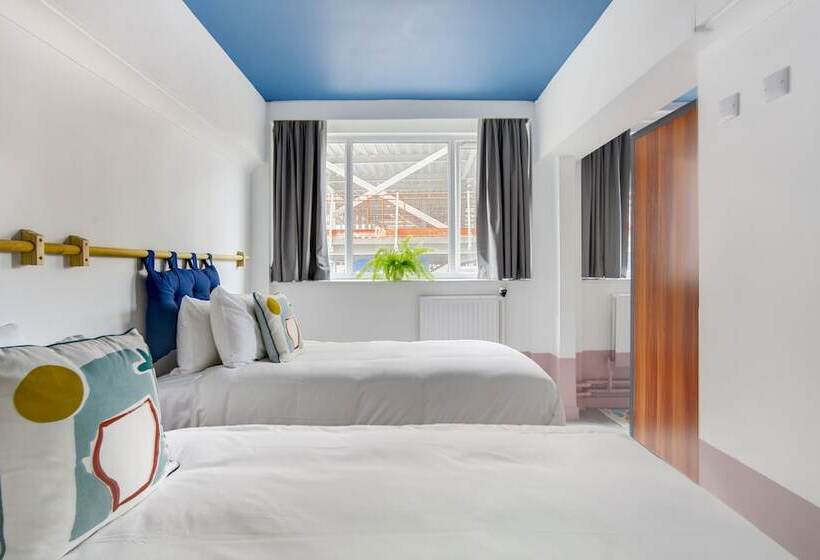 Номер Стандарт, Ph Hostel Liverpool
