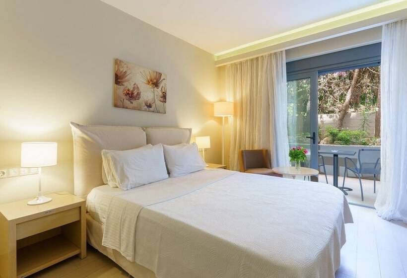 家庭间, Aegean Pearl