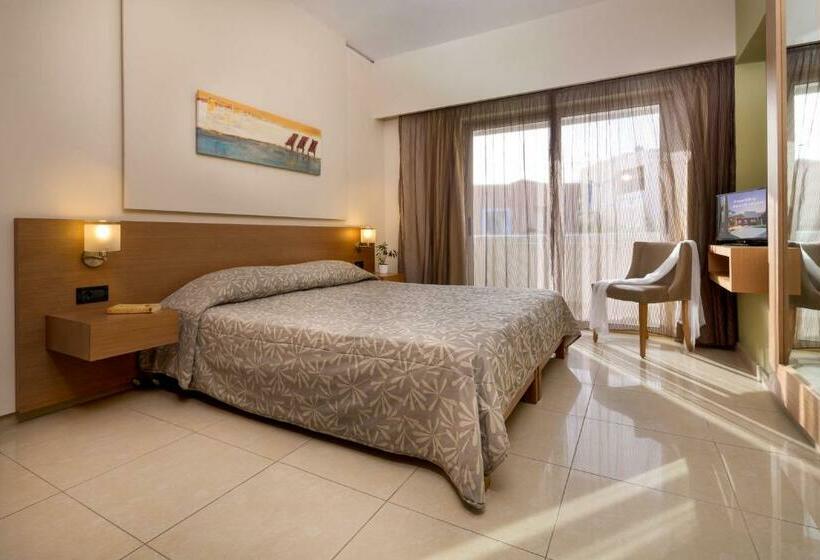 סוויטת ג'וניור נוף לגינה, Atlantica Amalthia Beach Hotel   Adults Only